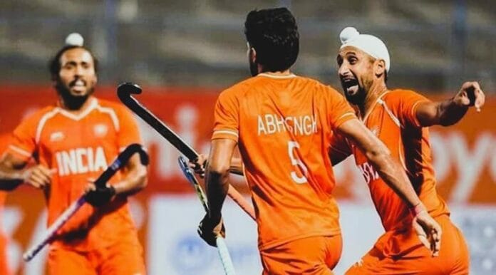 ভারতের হকি খেলোয়াড়দের উচ্ছ্বাস। সৌজন্য ছবি: পিটিআই।